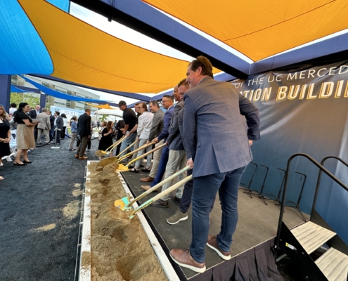 UCMmedschoolGB(051424)tu-9471